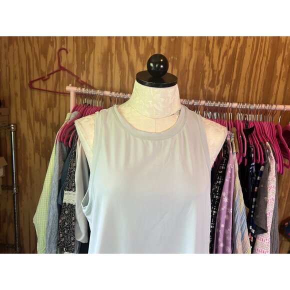 Halara Cut Out Curved Hem Running Tank Top Almost Aqua Sz S NWT Workout - Picture 4 of 11